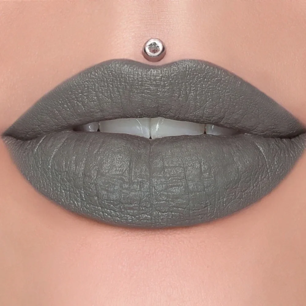 Jeffree Star Velvet Trap Drill Sergeant Lipstick